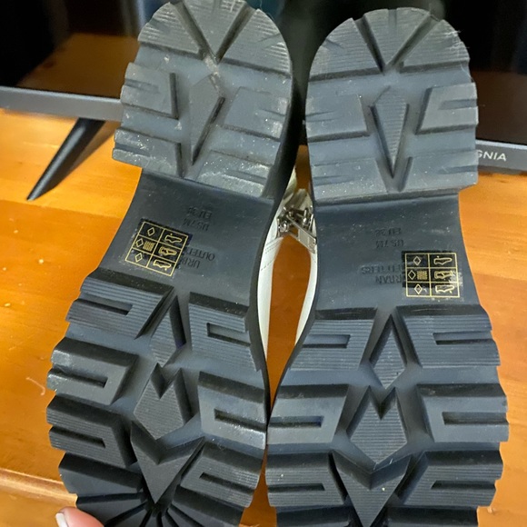 UO Zip Up Platform Boot Chunky Heel - Picture 9 of 9